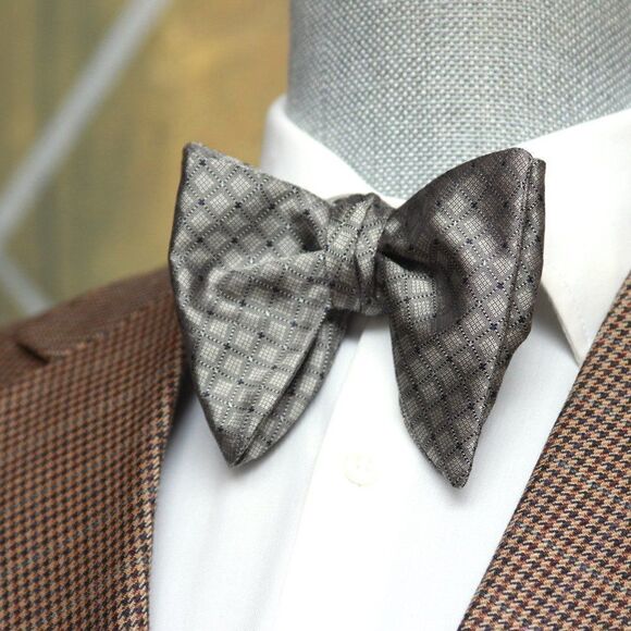 CAMELLUCCI Other - Men's Self-tied Bow Tie‎ 100%Silk Big Butterfly Grey Ornament S661